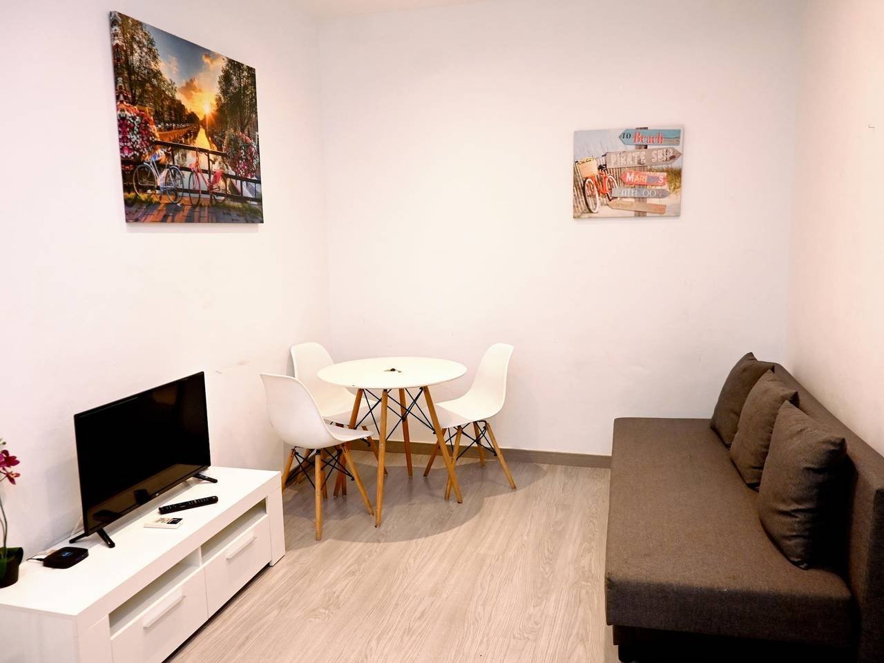 Apartamento vacacional entero, Homenfun Barcelona Les Corts in Centro Barcelona, Barcelona