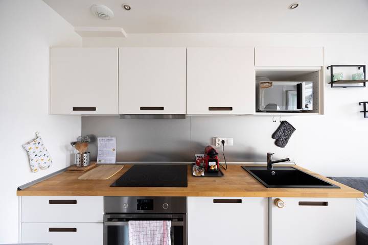 Holiday Home 'L'évasion - Duplex' with Private Terrace and Wi-Fi in Zillisheim, Mulhouse Området