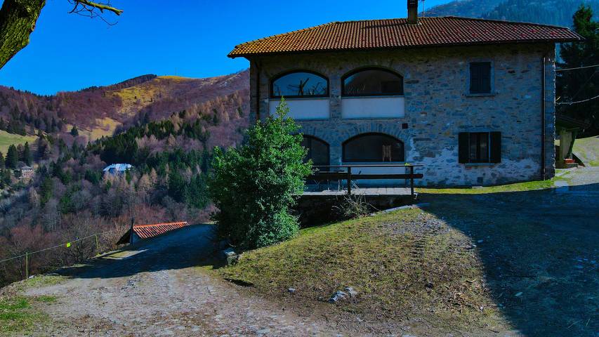 Holiday home for 4 people, with Garden and Lake view in Bellagio