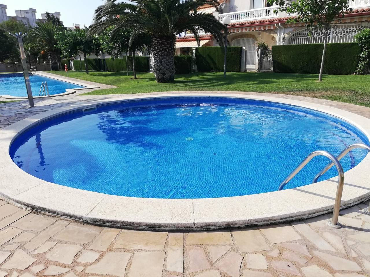 Ganze Wohnung, Schöne Wohnung mit großer Terrasse in der Nähe der Buchten in Miami Platja, Mont-roig del Camp