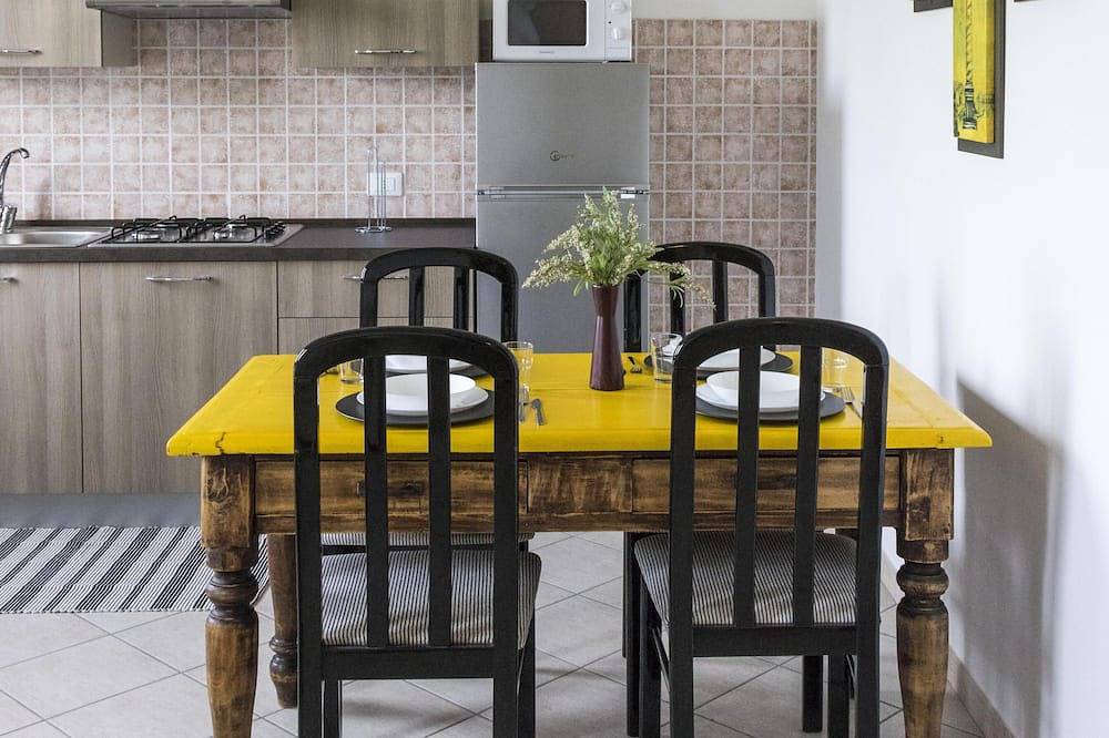 Agriturismo per 6 Persone in Garlasco, Via Francigena