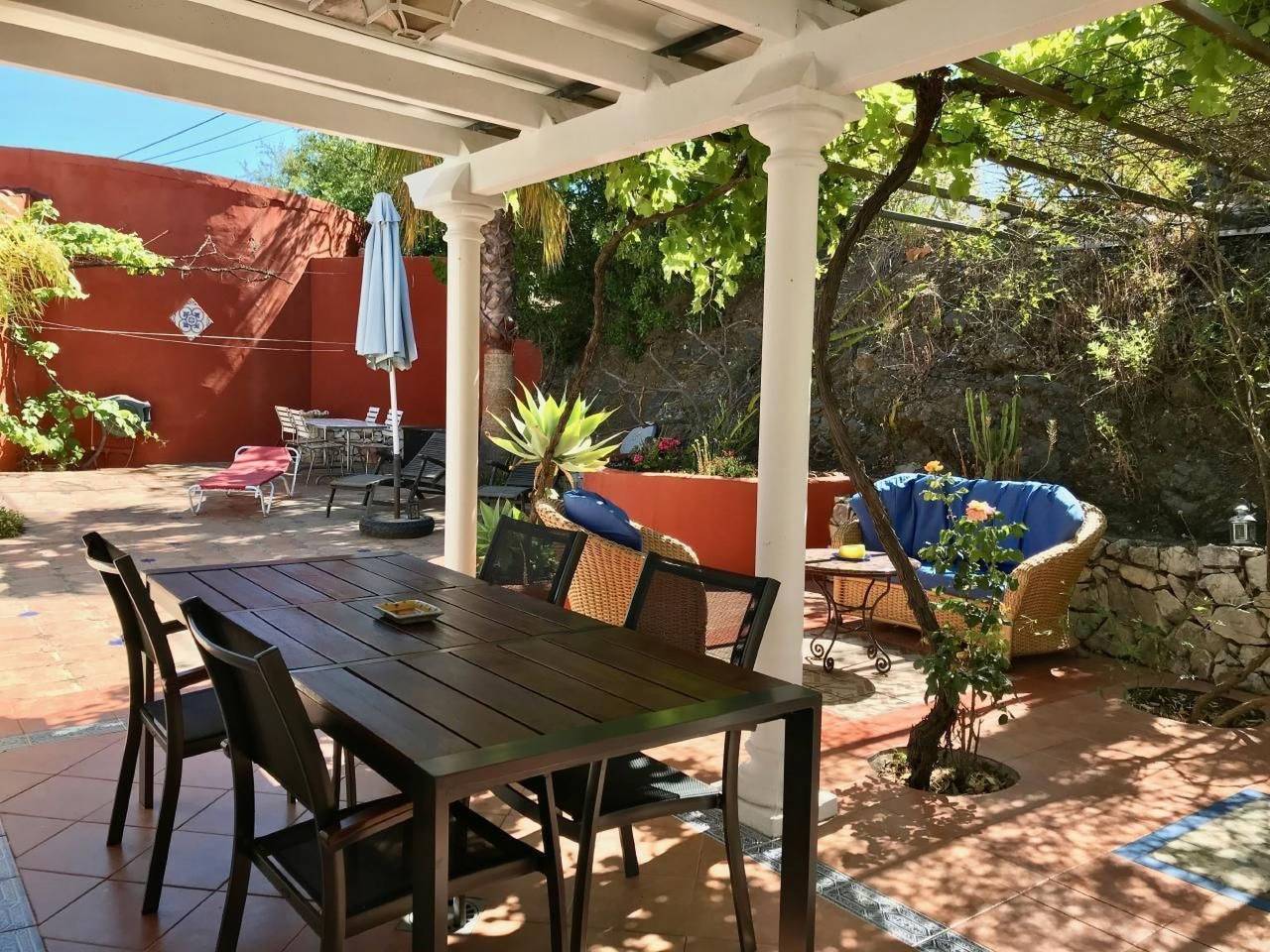 Ganze Wohnung, La Madrugada, Unterkunft mit allem Komfort auf dem Land in Sayalonga, Costa del Sol