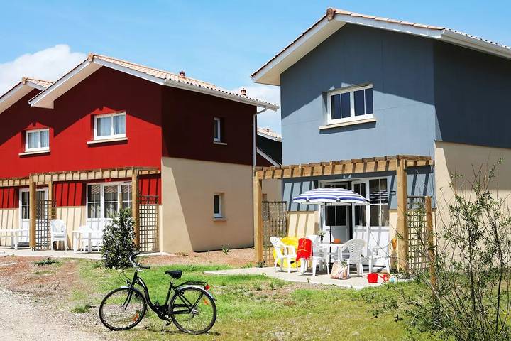Casa 2 estancias 4 Pueblo Arcachonnais in Arès, Region de Arcachon