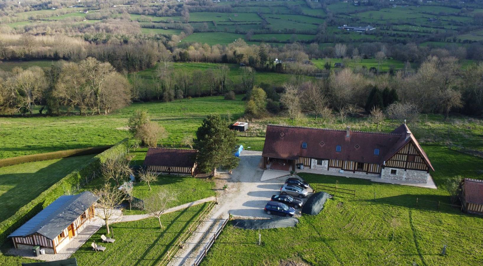 Domaine "Les Deux Vallées" in Le Bois-Hellain, Région de Bernay