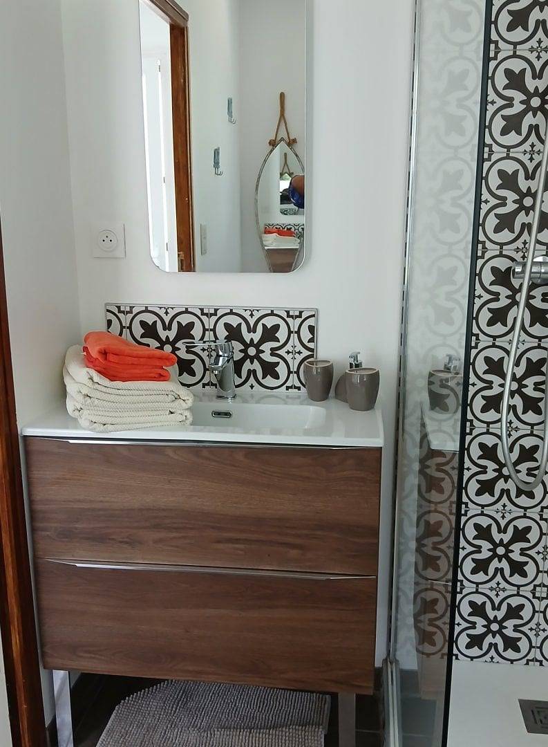 Chambres d'hôtes avec piscine à l'abri des pins - Chambre 2 in Le Grand-Village-Plage, Côte de Beauté