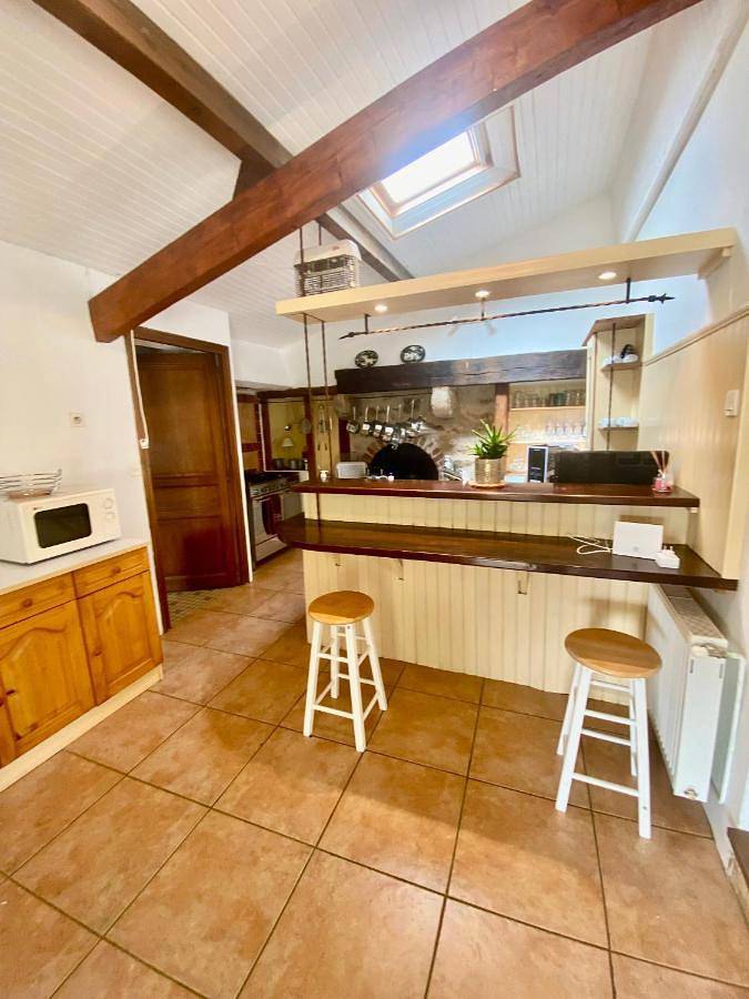 Location de vacances pour 10 personnes, avec jardin et piscine à Reyrevignes - 4