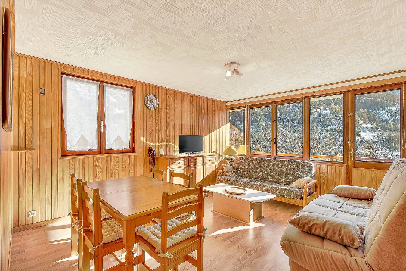 Appartement entier, Appartement « Orciéres Village » avec vue sur la montagne et balcon in Orcières, Parc national des Écrins
