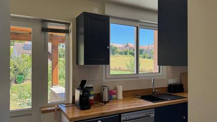 Gîte pour 6 personnes, avec jardin et vue dans Jugy