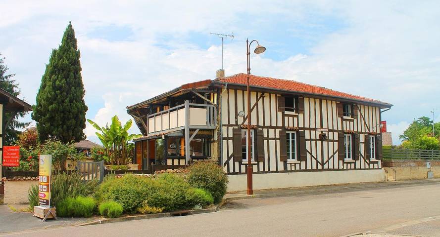Gîte pour 12 personnes, avec terrasse, animaux acceptés dans Lac de Der-Chantecoq (Giffaumont-Champaubert)
