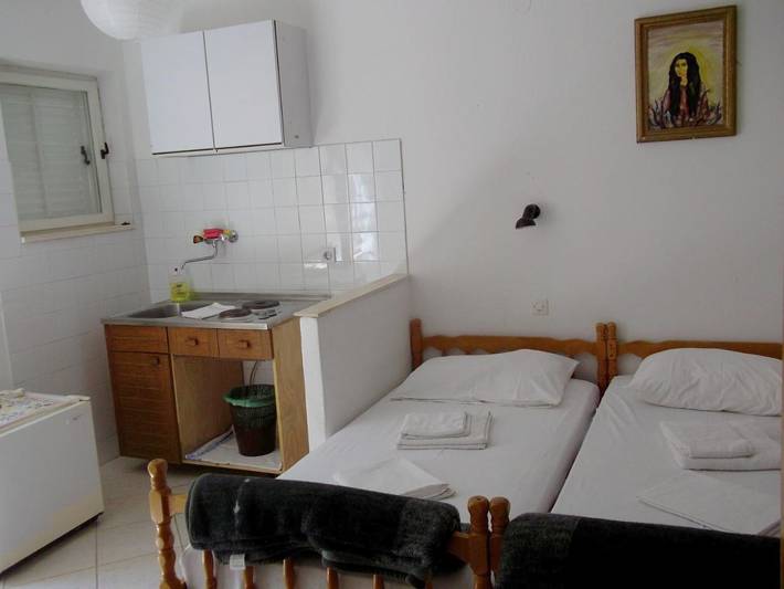 Maison d’hôte pour 9 personnes, avec balcon et jardin en Korcula - 4