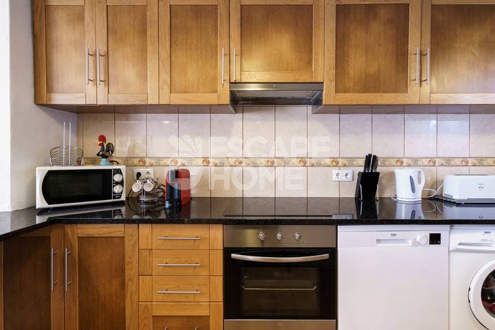 Location de vacances pour 6 personnes, avec bassin pour enfant et balcon à Porches - 4