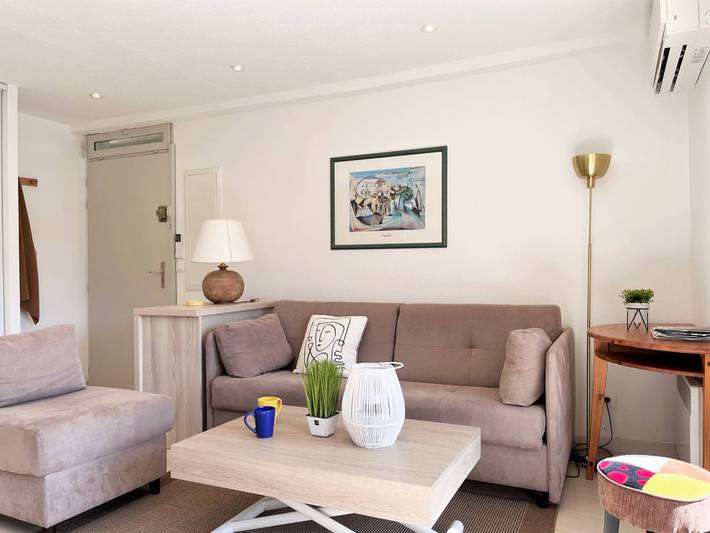 Gîte pour 4 personnes, avec terrasse dans Cavalière - 4