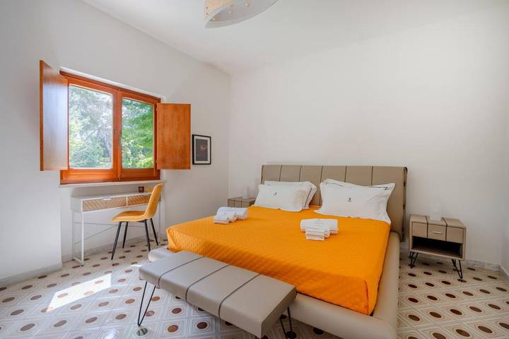 Location de vacances pour 8 personnes, avec jacuzzi et jardin à Selva di Fasano - 4