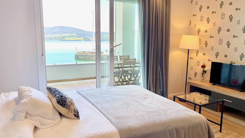 Apartamento vacacional entero, Apartamento de vacaciones para 2 personas con jardín in Foz, A Mariña Lucense