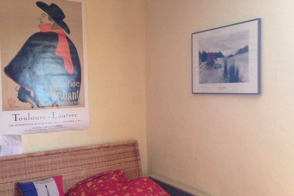 Petite maison en pierres, free wifi in Gras, Privas (arrondissement)
