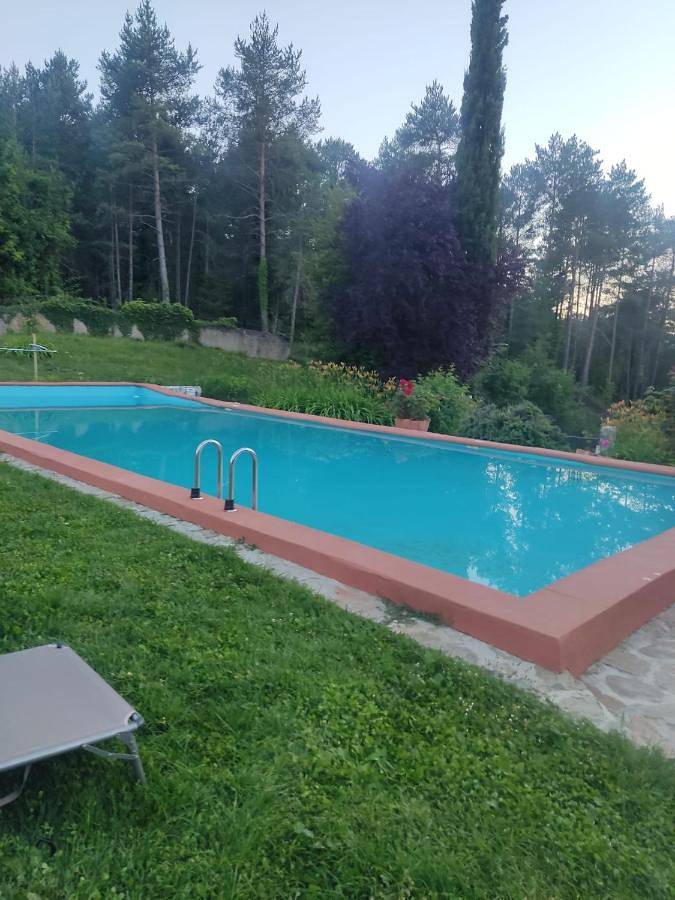 Casa de vacaciones para 20 personas, con piscina además de vistas y jardín, Se admiten mascotas en Berguedà - 3