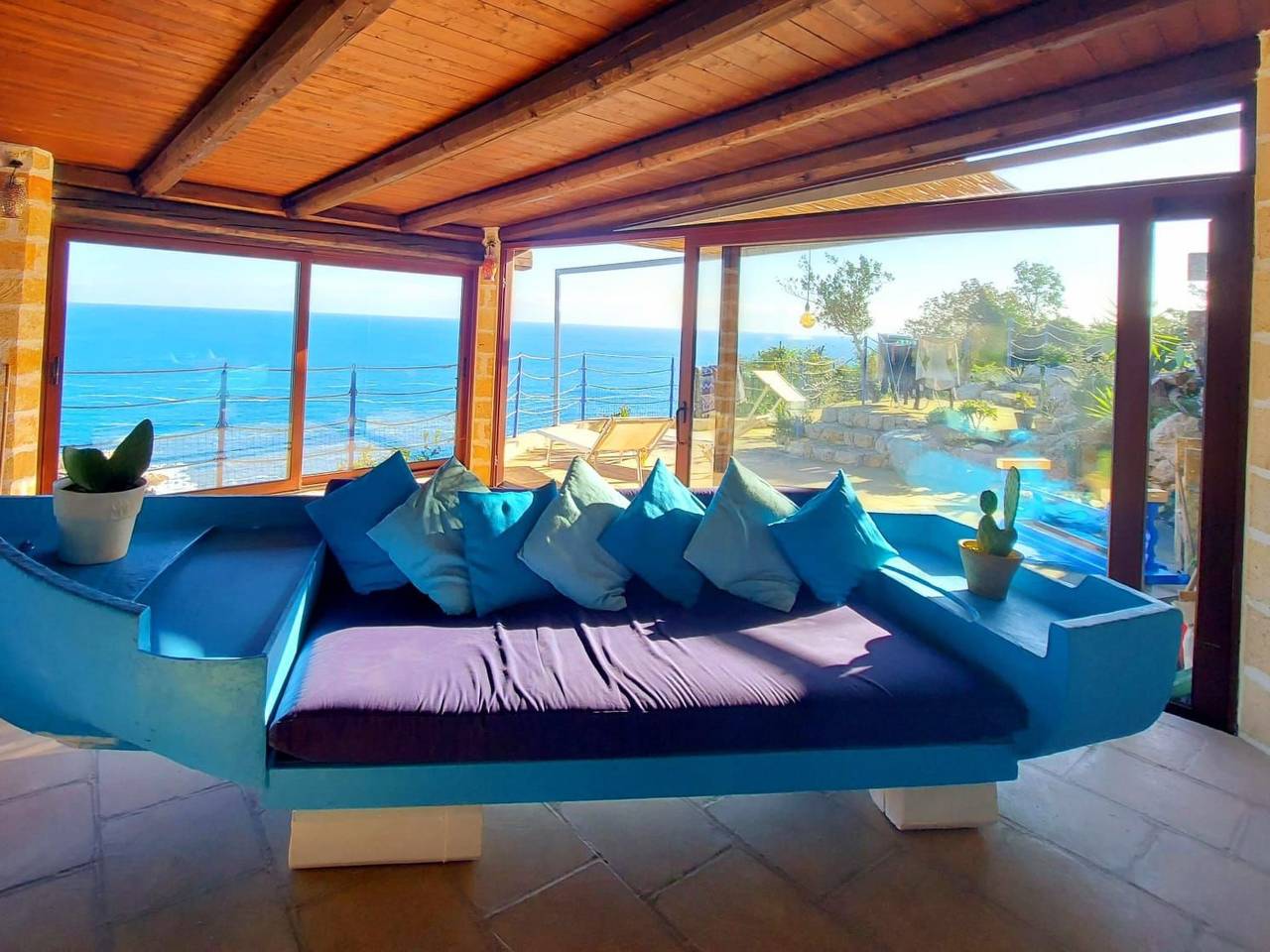 Buchtblick-Villa am Meer mit exklusivem Pool in Marina Serra, Tricase