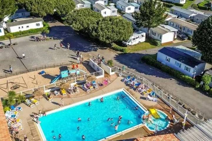 Camping pour 7 personnes à Notre-Dame-de-Monts - 2