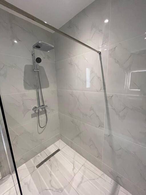 Villa pour 12 personnes, avec terrasse et vue en Auvergne - 2