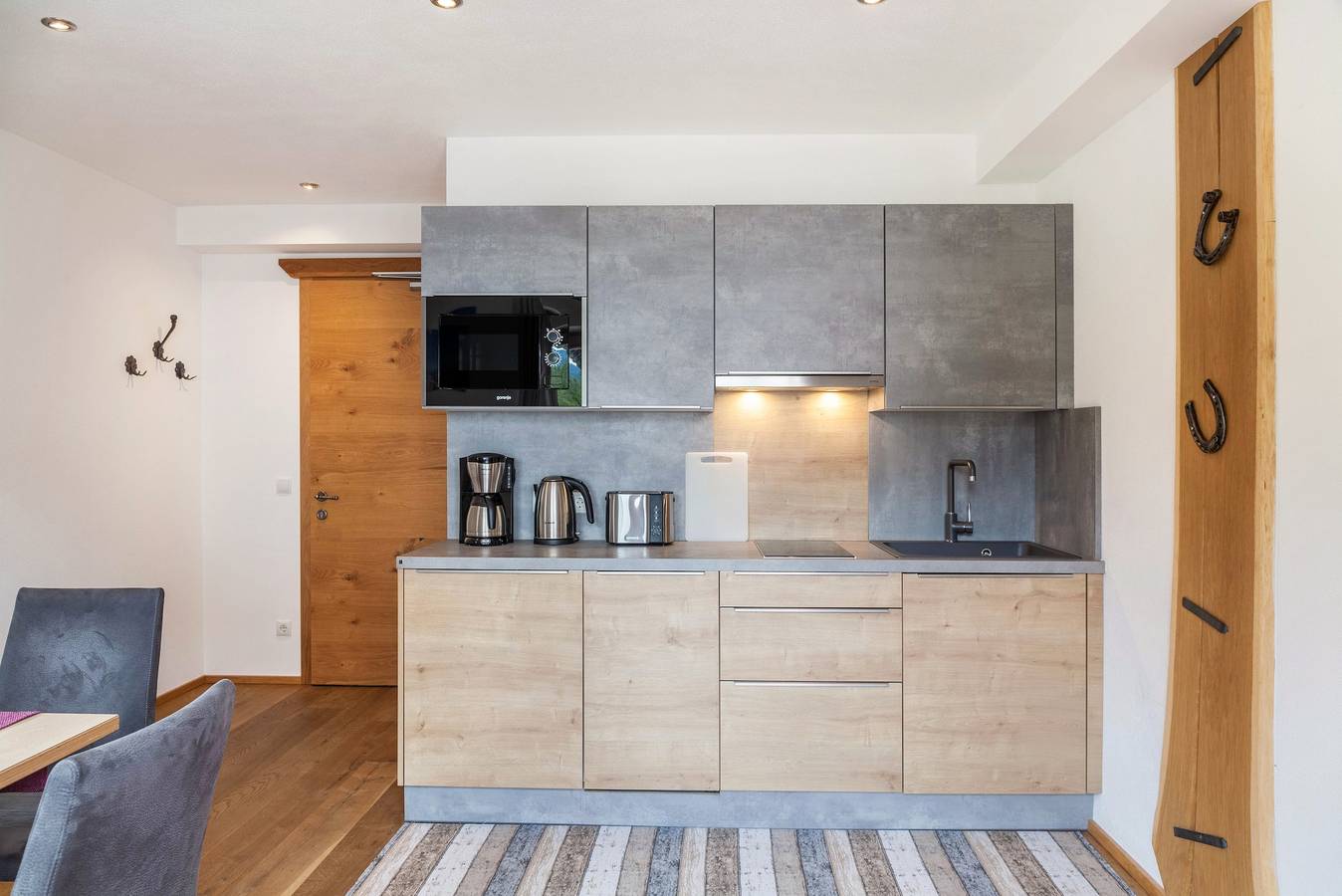 Appartement entier, Appartement de vacances 'Ahrnspitz' avec vue sur la montagne, jardin commun et Wlan in Weidach, Leutasch