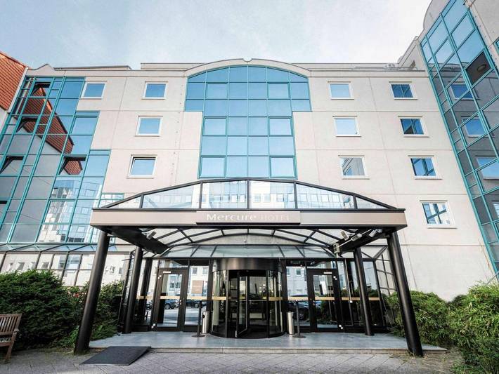 Hotel für 3 Personen, mit Terrasse und Sauna in Langen
