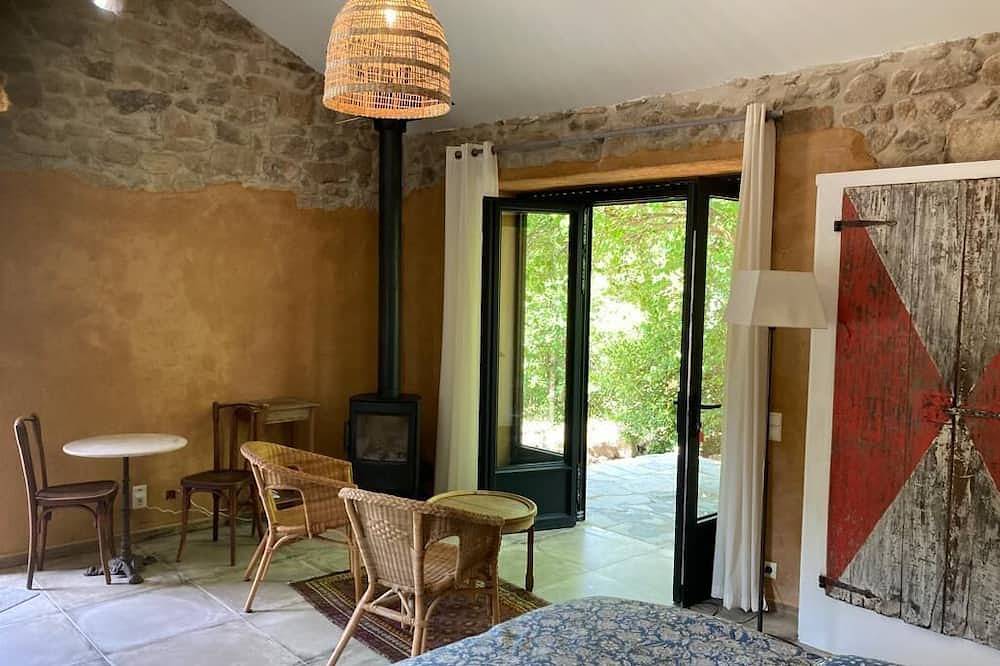 Ecurie restaurée , accessible Pmr in Les Assions, Parc national des Cévennes