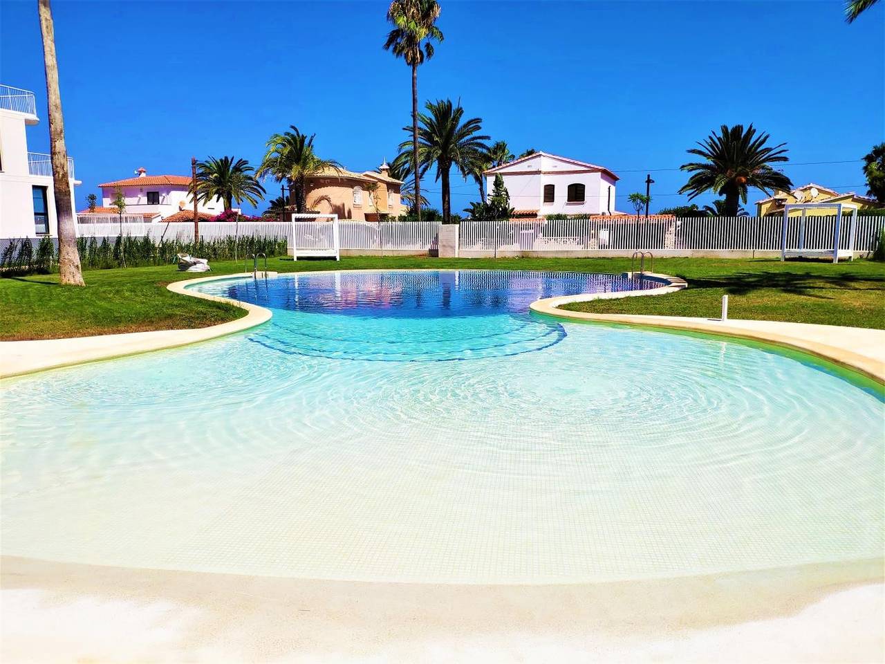 Entire apartment, Anacasa Denia Beach in Dénia, Costa Blanca