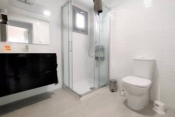 Apartment for 6 People in El Paraiso Torrevieja, Torrevieja, Photo 4