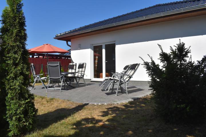 Ferienhaus für 6 Personen, mit Garten in Karlshagen - 3