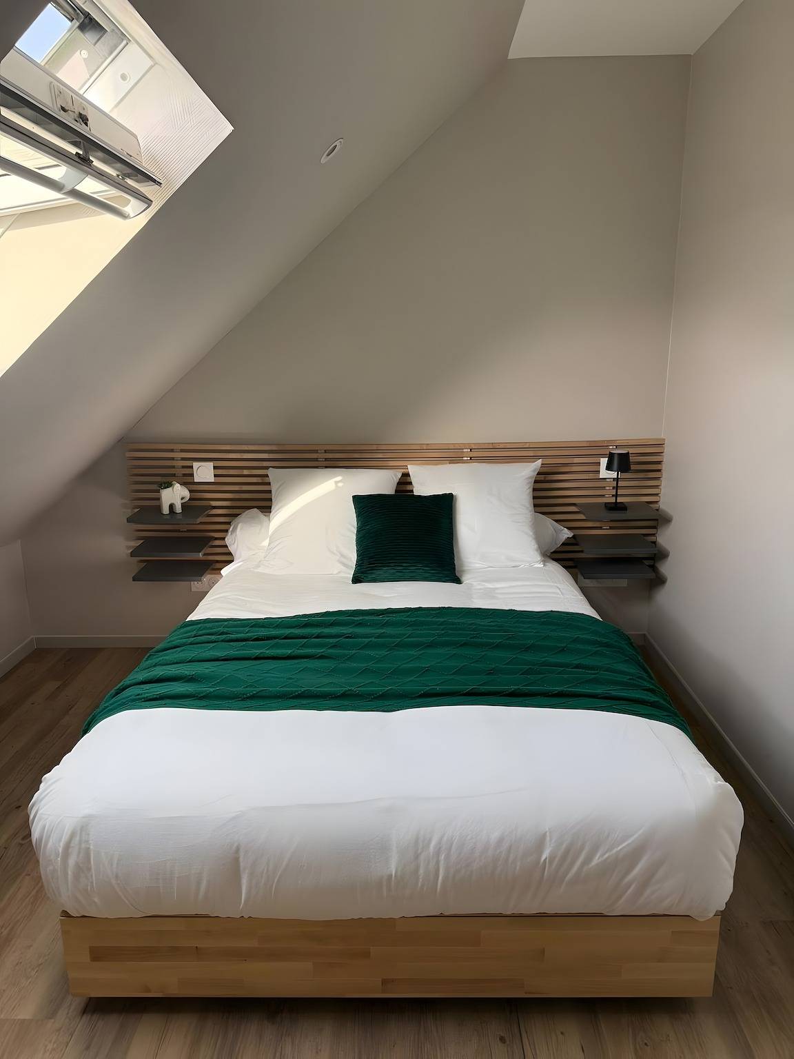Appartement entier, Appartement « Neuf Vue Sur Mer 3 » avec vue mer, Wi-Fi et climatisation in Cherrueix, Baie du Mont-Saint-Michel