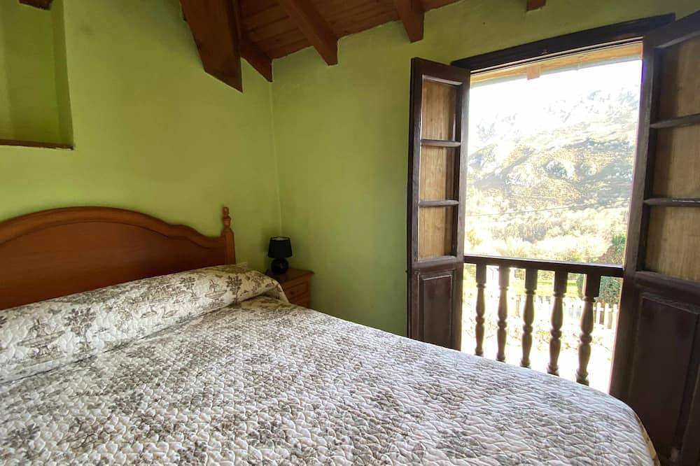 Ganze Wohnung, Casa El Marizal 1 Arriondas in Parres, Costa Verde (Spanien)