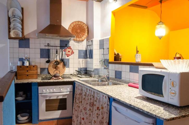 Maison de campagne pour 2 personnes, avec jardin et vue à Rialp - 4