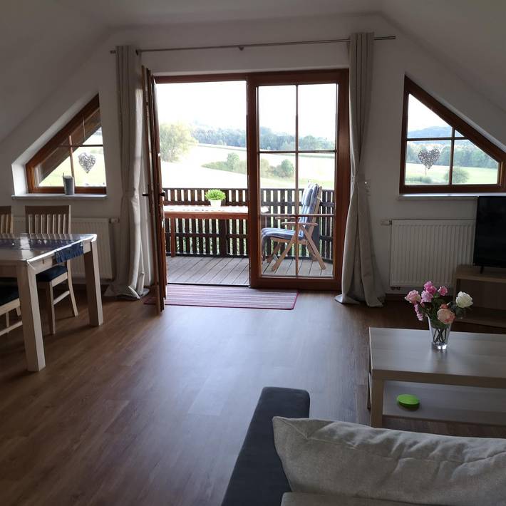 Ferienwohnung für 3 Personen, mit Balkon und Ausblick - 1