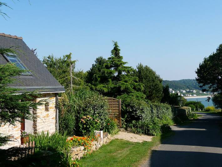 Gîte pour 4 personnes, avec jardin en Bretagne - 2