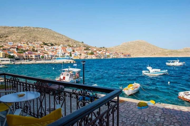 Ferienhaus für 4 Personen, mit Balkon auf Chalki