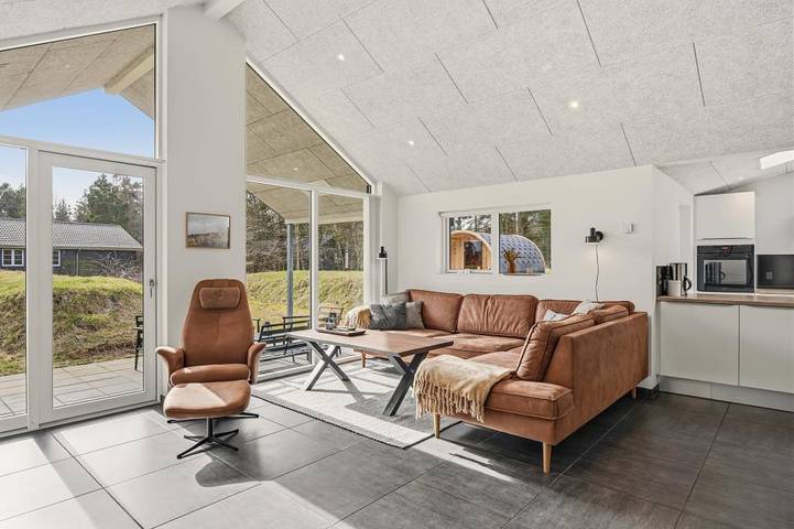 Wunderbares Haus mit Außenwhirlpool und -Sauna sowie Poolbillard in Ho, Varde