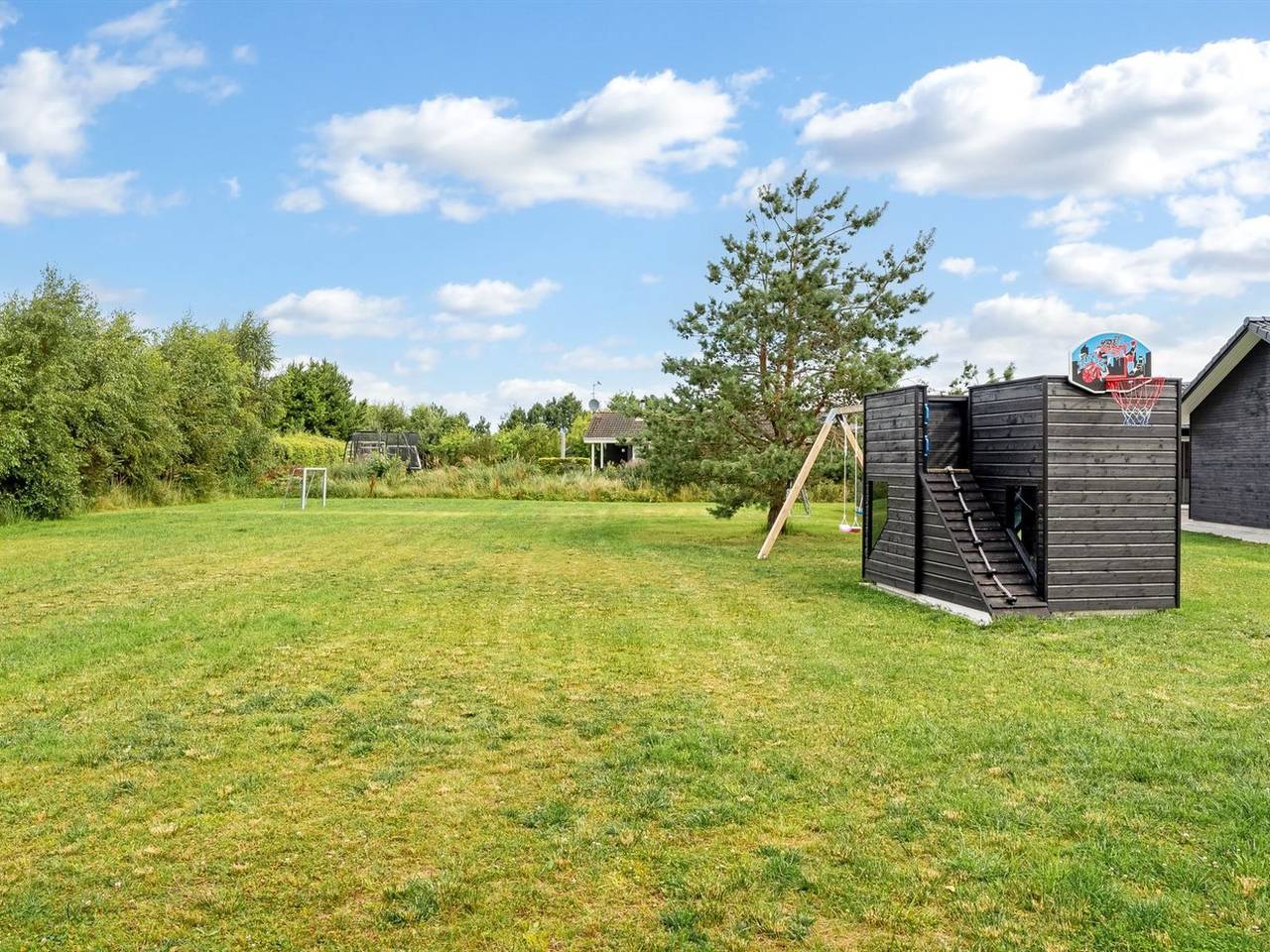 "Frederikke" - 990m from the sea in Tversted, Tannis Bugt