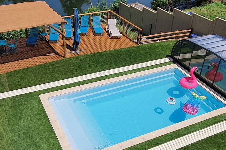 Gîte pour 12 personnes, avec Balcon ainsi que Terrasse et Jardin