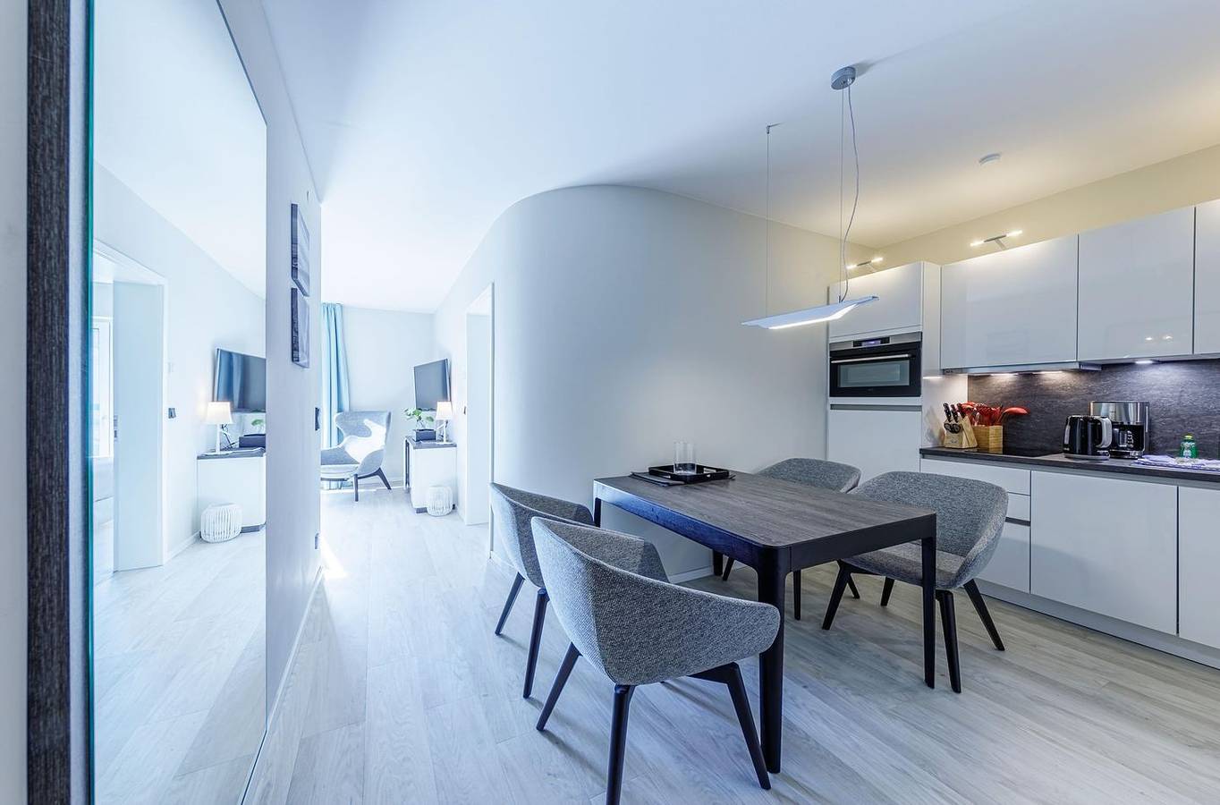 Ganze Wohnung, 5-Sterne Ferienappartment Boddenstern zwischen Bodden und Ostsee in Wustrow, Fischland