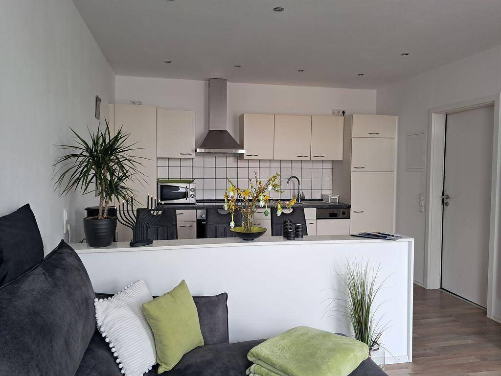 Ganze Ferienwohnung, "Op England" I mit Terrasse & großem Garten in Nordstrand (Gemeinde), Nordseeküste