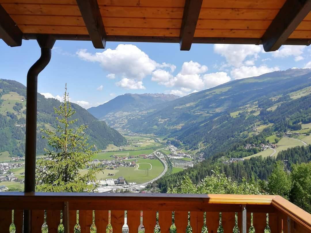 Geheel vakantieappartement, Apart Jochberg in Hainzenberg, Zillertaler Alpen