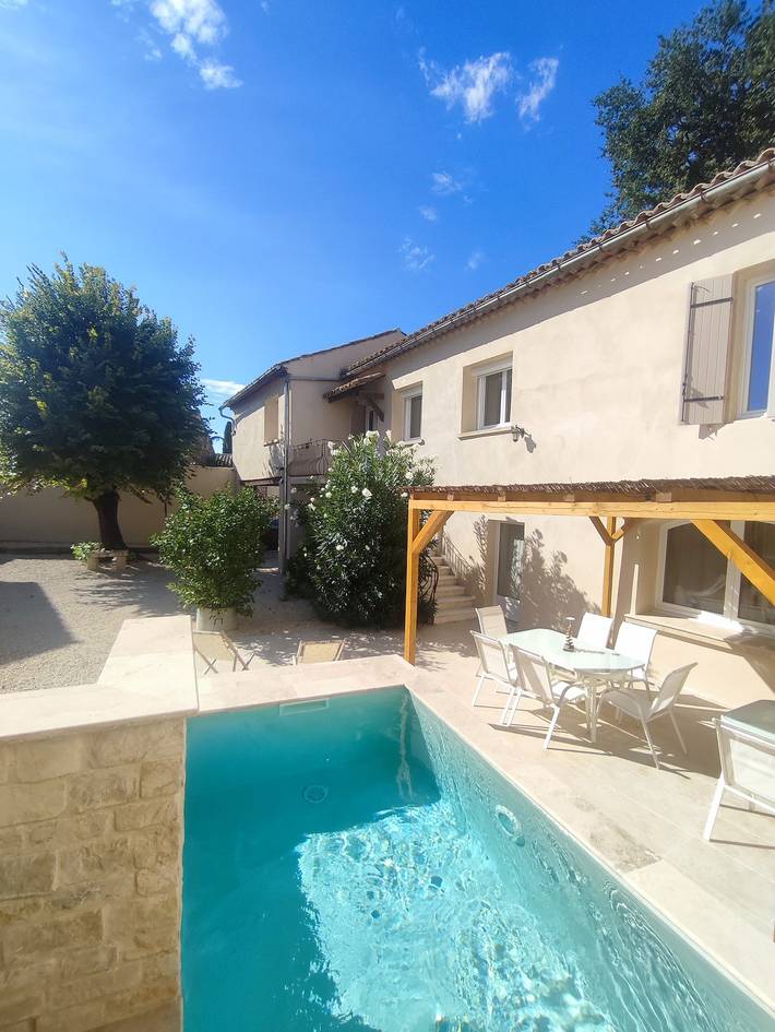 Gîte pour 6 personnes, avec jardin