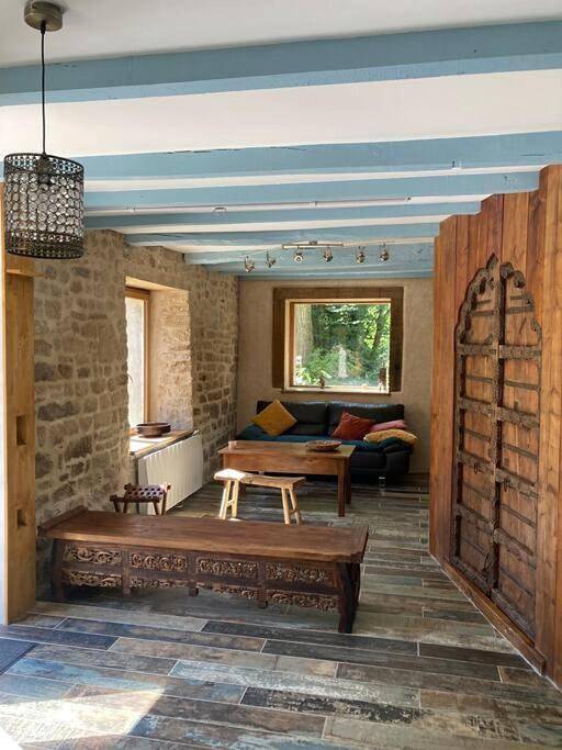 Three-Bedroom House in Glomel, Région de Guingamp