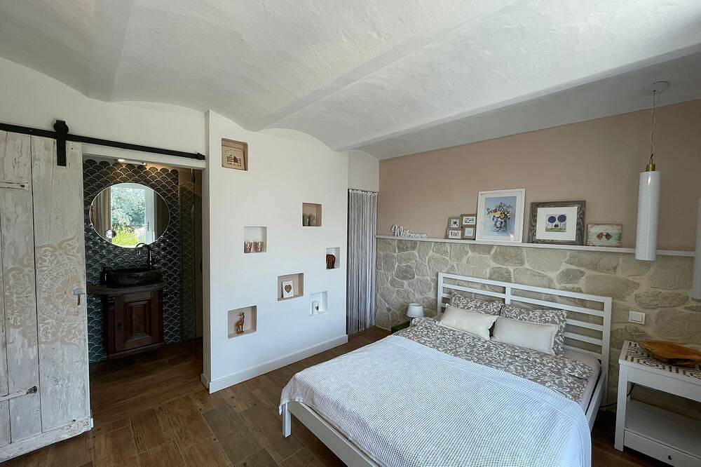 Ganze Wohnung, Cozy stylish apartment very close to Vienna in Leobendorf, Korneuburg