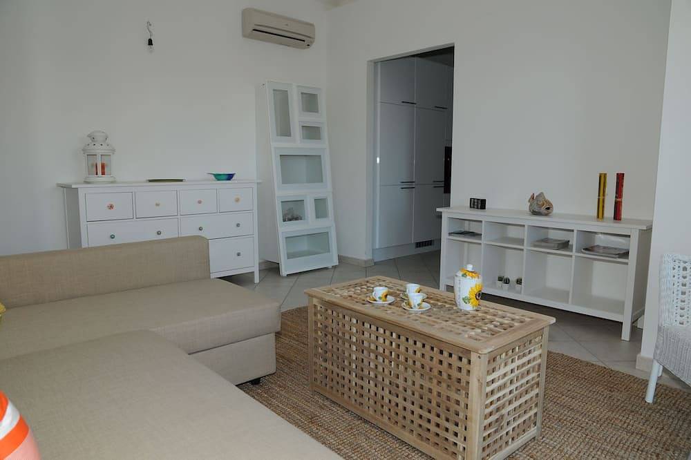 Ganze Wohnung, Wohnung in Cala Gonone, Meerblick, sehr zentral !! in Cala Gonone, Dorgali