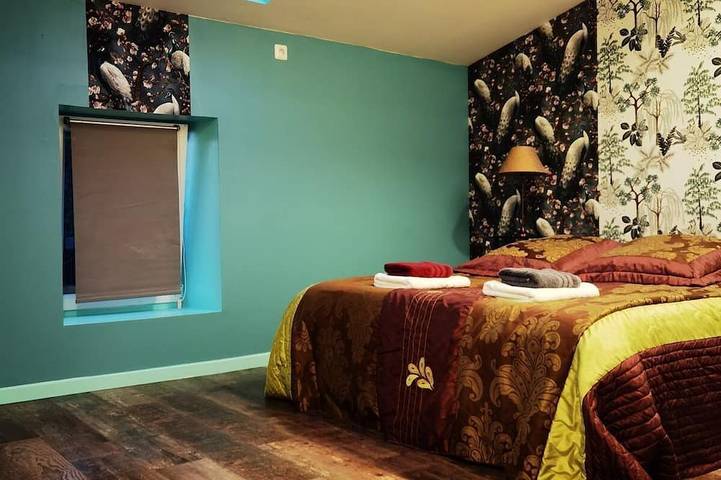 Gîte pour 2 personnes, avec piscine et jardin ainsi que terrasse et jacuzzi à Saint-Péray - 2