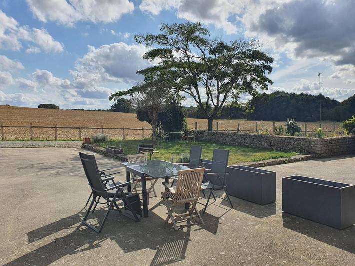 Location de vacances pour 2 personnes, avec vue et jardin à Bais (Ille-et-Vilaine) - 3