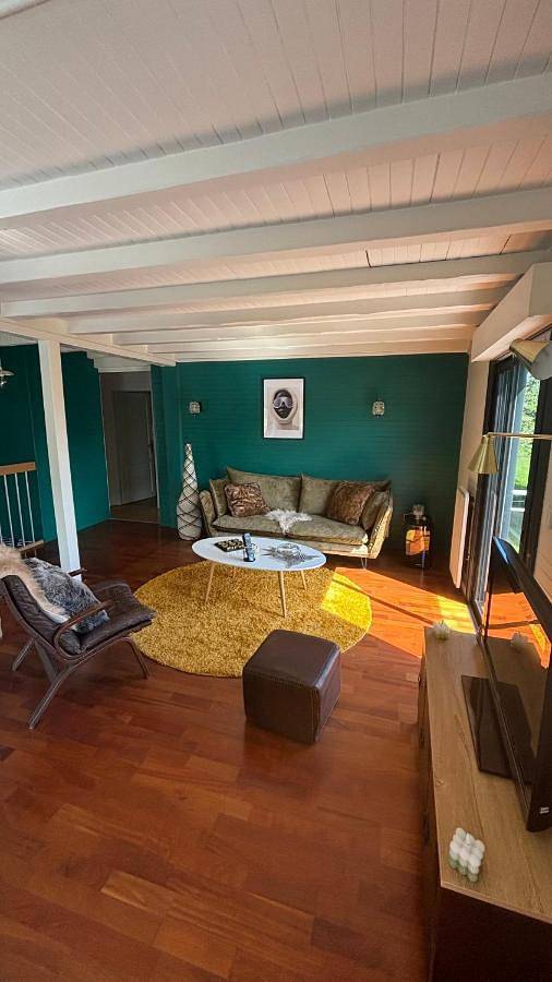 Three-Bedroom Chalet in Sciez, Région de Thonon-les-Bains