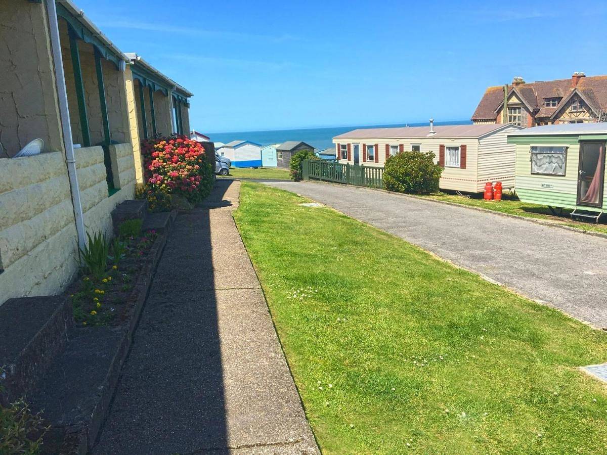 Two-Bedroom Chalet in Westward Ho, Hartland Devon Heritage Coast