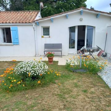 Gîte pour 2 personnes, avec jardin en Charente-Maritime